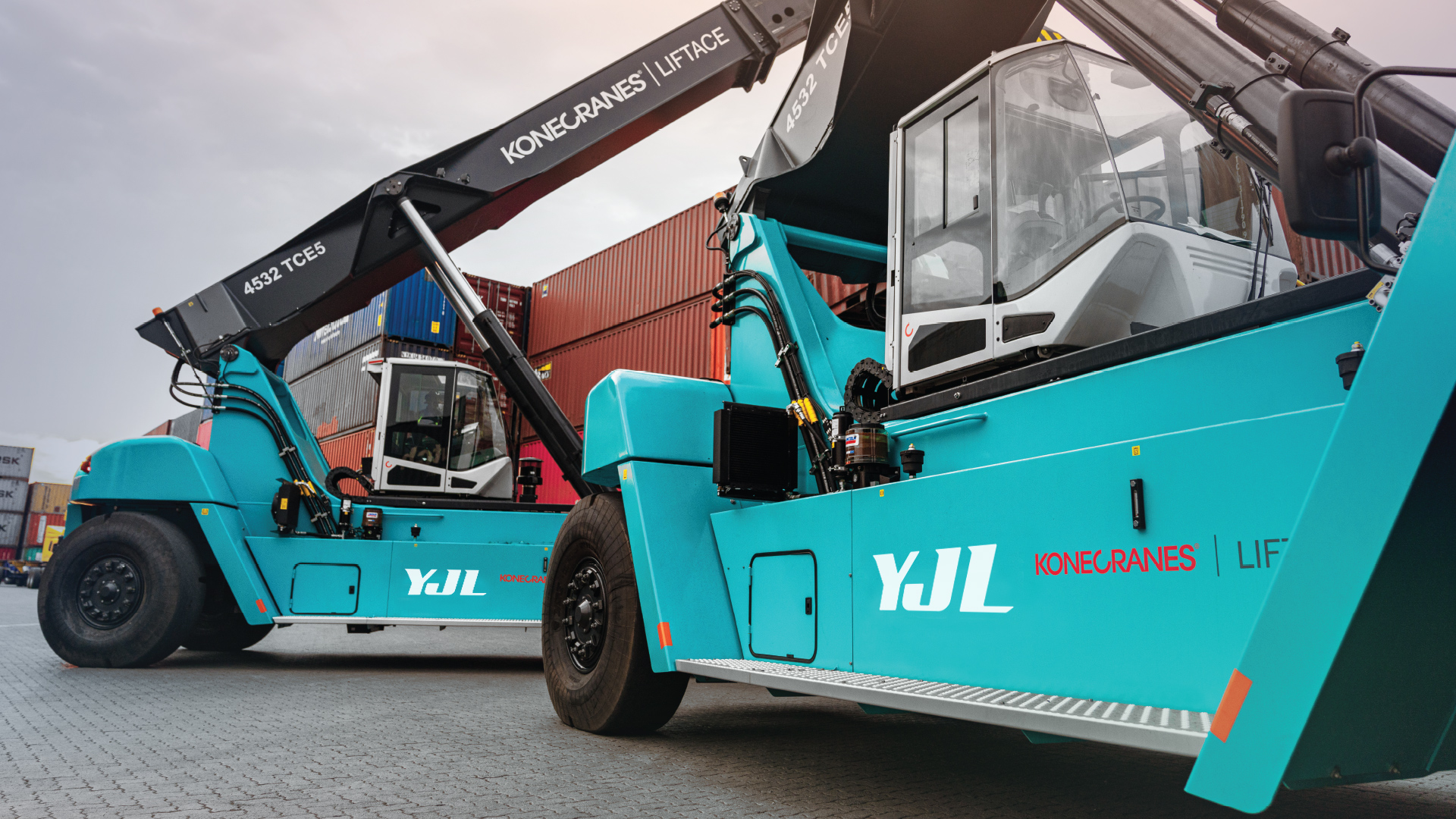 Real-time tracking solutions providing visibility and control over shipments to the clearing and forwarding industry.
