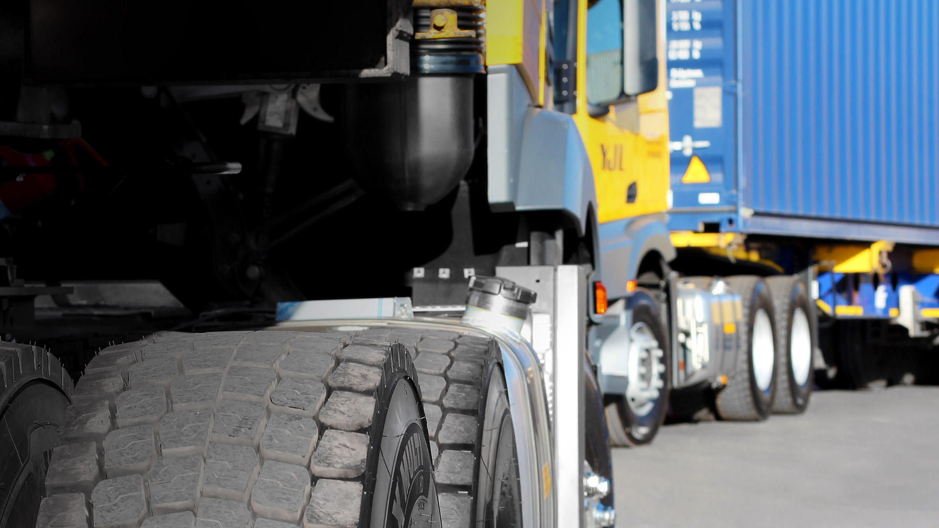 Integrated logistics solutions for the clearing and forwarding industry, enhancing efficiency and connectivity.